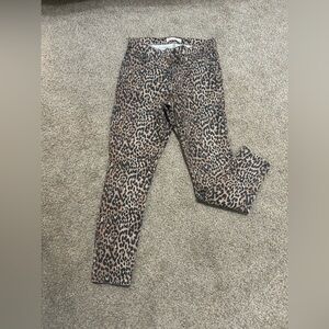 Gap leopard skinny jeans Size 30R